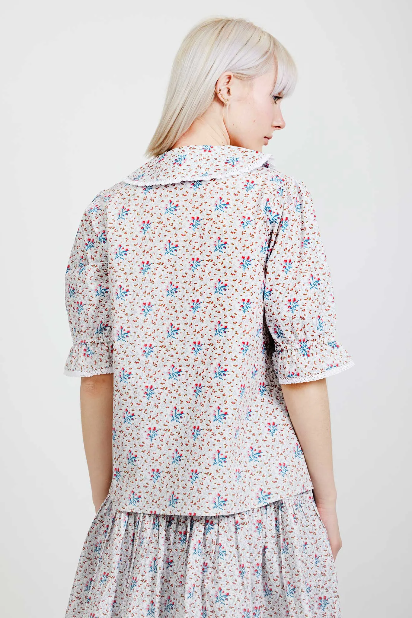 Laura Ashley x BATSHEVA Owenn Blouse in Duxford Pines